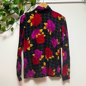 Dana Buchman 90s Black Floral Silk Houndstooth Top with Pink, Red & Yellow Roses